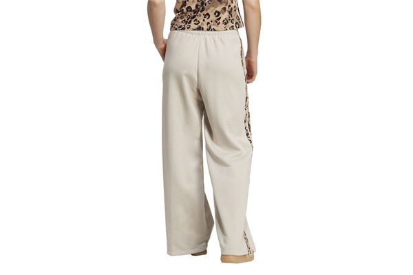 Pantaloni da donna Adidas Animalier 3 Stripes orlo aperto ADIDAS | Pantaloni | JM1841-