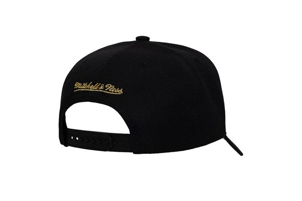 Cappello snapback MITCHELL&NESS Chicago Bulls Pro Crown MITCHELL&NESS | Cappelli | HP14544CBUBLCK