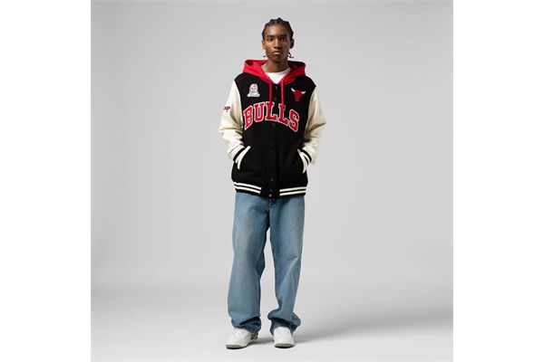 Giubbino con cappuccio Mitchell & Ness Courtside Fleece Full-Snap MITCHELL&NESS | Giubbini | JK11162CBUBLCK