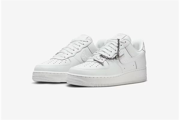 Nike Air Force 1 07  Low Donna NIKE | Sneakers | IM6485121