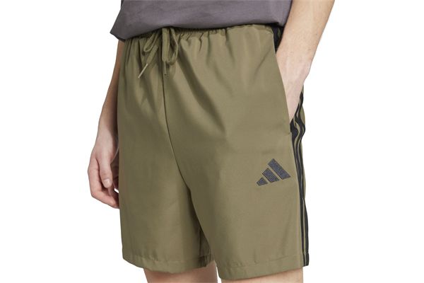 Pantaloncino Adidas Essentials 3-Stripes Chelsea ADIDAS | Pantaloncini | JW1901-