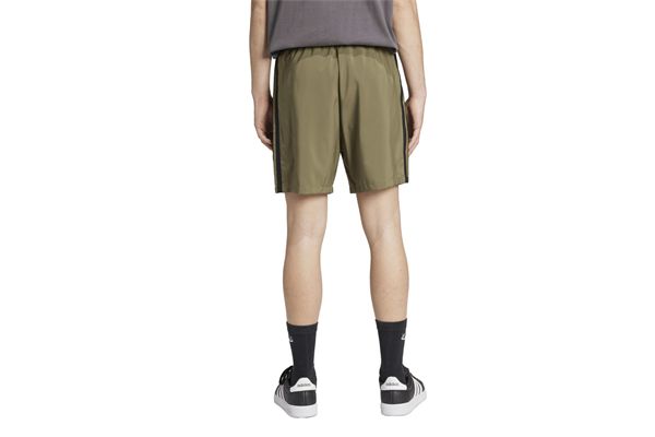Pantaloncino Adidas Essentials 3-Stripes Chelsea ADIDAS | Pantaloncini | JW1901-