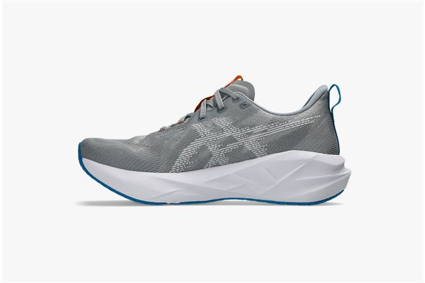 Asics Novablast 5 ASICS | Scarpe Running | 1011B974020