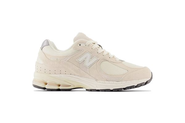 New Balance 2002R NEW BALANCE | Sneakers | M2002RCC