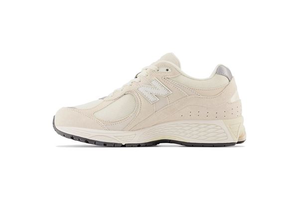 New Balance 2002R NEW BALANCE | Sneakers | M2002RCC