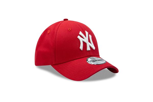 Cappello New Era 9FORTY Regolabile New York Yankees Essential NEW ERA | Cappelli | 10531938SCARLET/WHITE