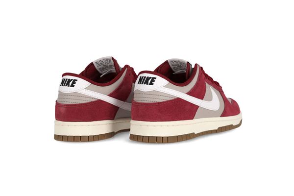 Nike Dunk Low Retro SE NIKE | Sneakers | IB6399004
