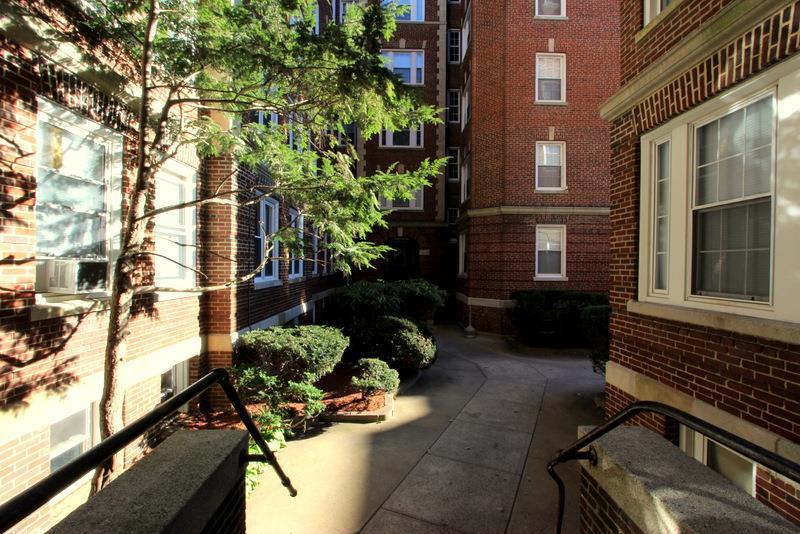 apartment picture