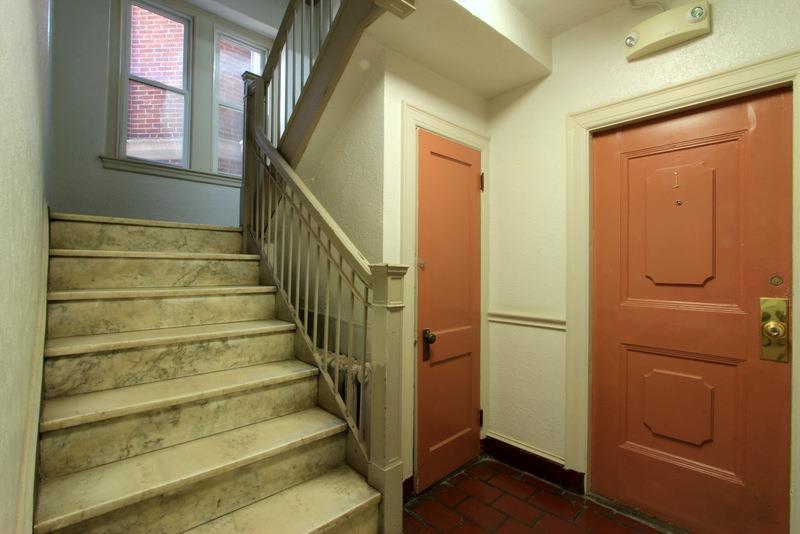 apartment picture