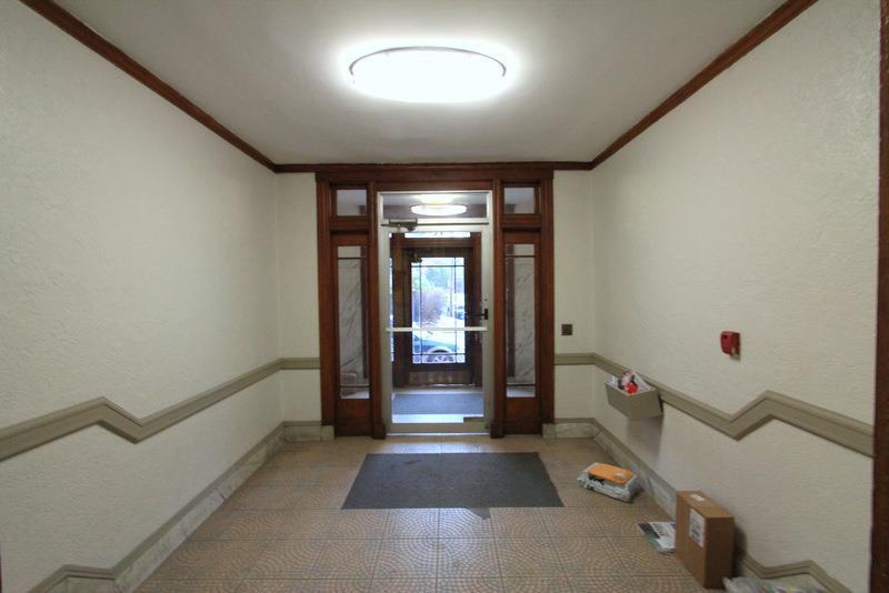 apartment picture