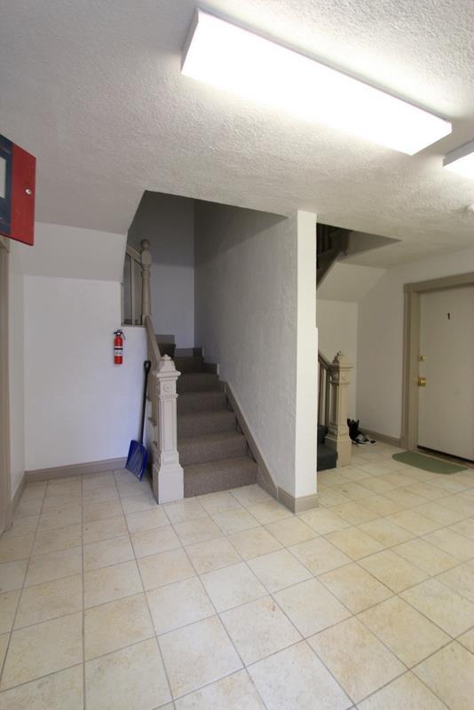apartment picture