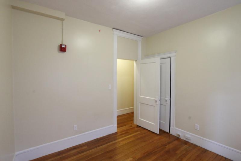 apartment picture
