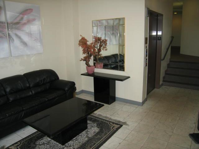 apartment picture
