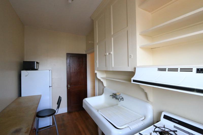 apartment picture