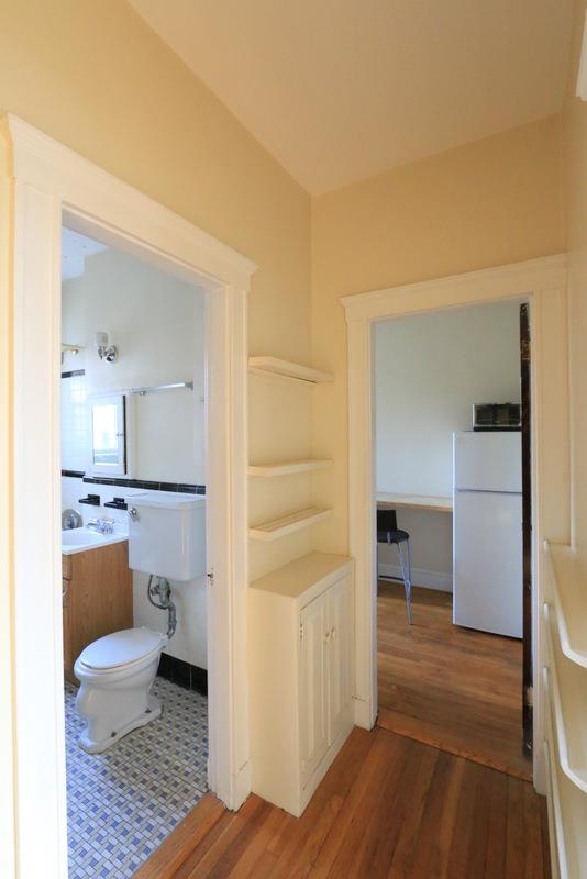 apartment picture