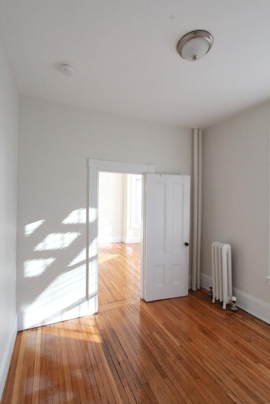 apartment picture