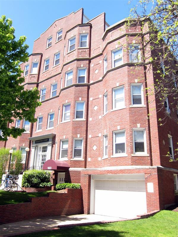 apartment picture