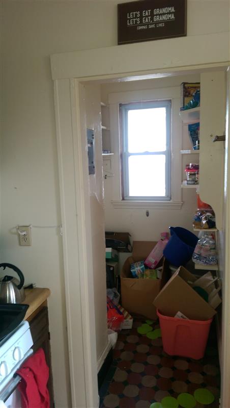 apartment picture