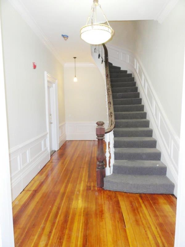 apartment picture