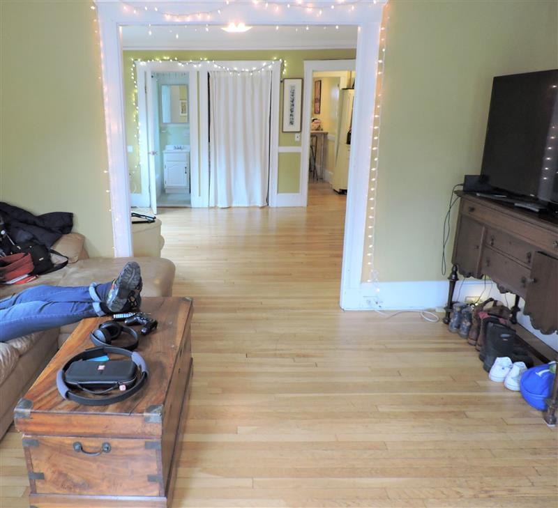 apartment picture
