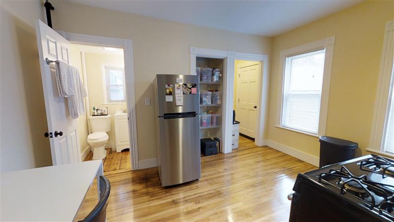 apartment picture