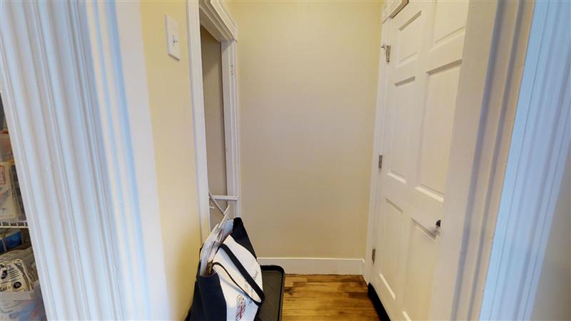 apartment picture