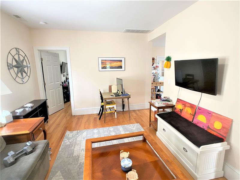 apartment picture