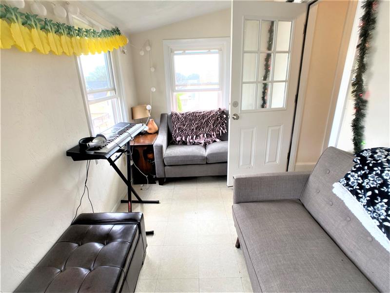 apartment picture