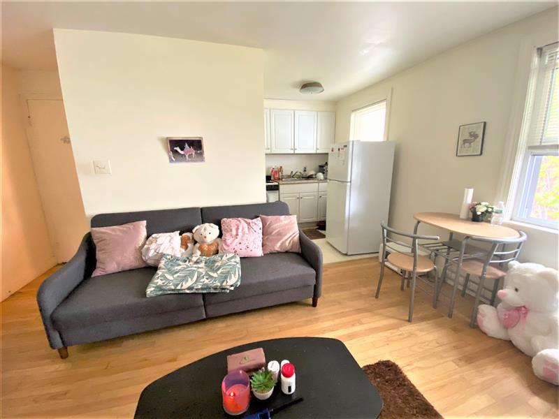 apartment picture