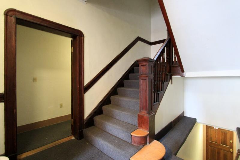 apartment picture