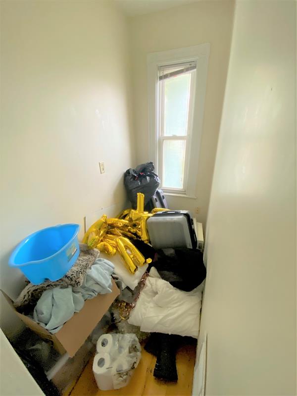 apartment picture