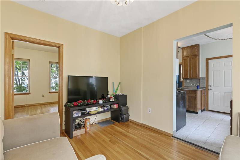 apartment picture