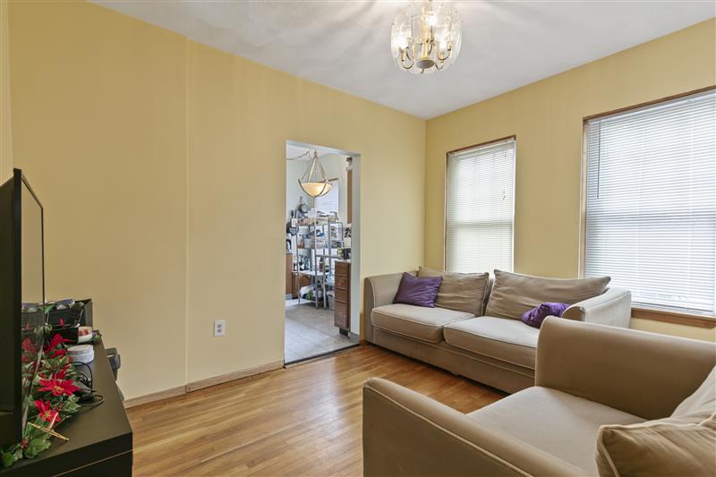 apartment picture