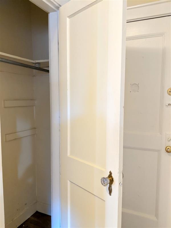 apartment picture