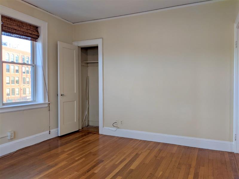 apartment picture
