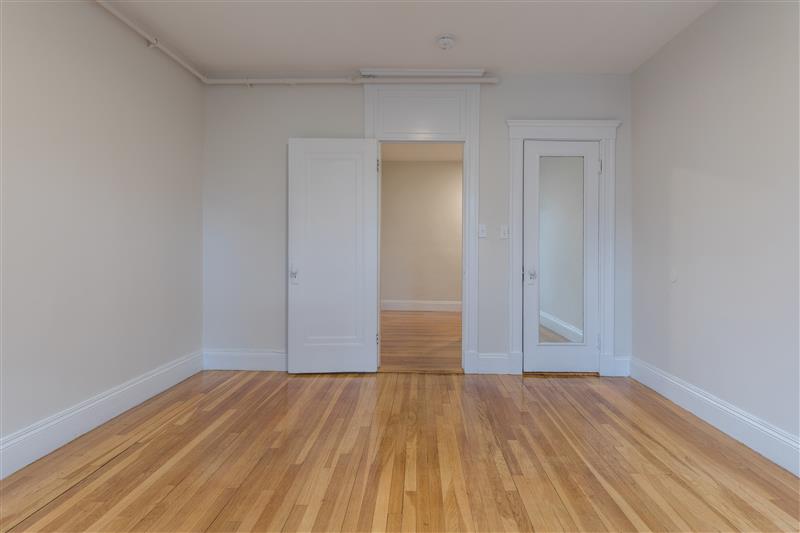 apartment picture