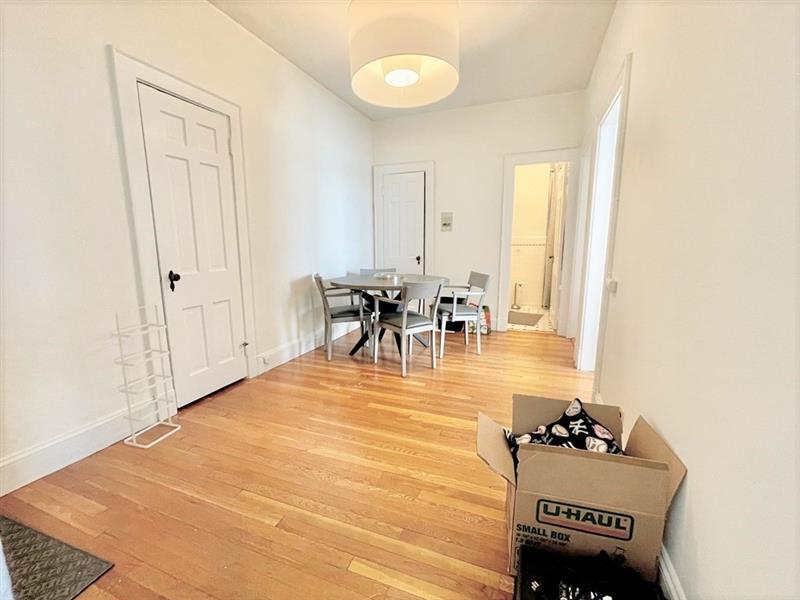 apartment picture