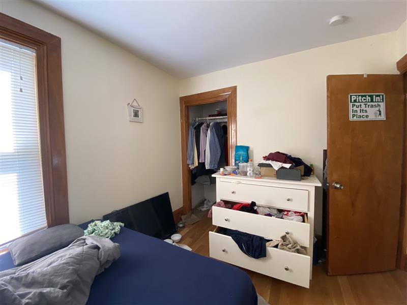apartment picture
