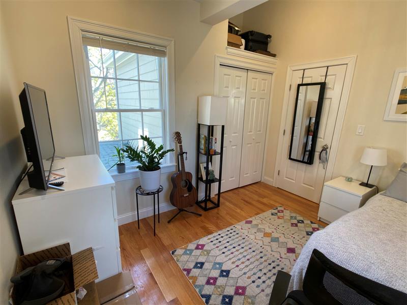 apartment picture