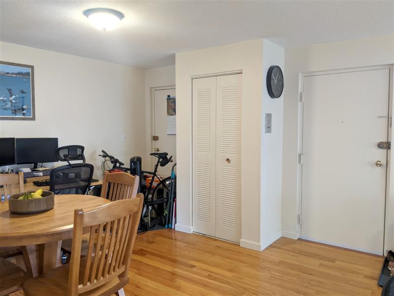 apartment picture