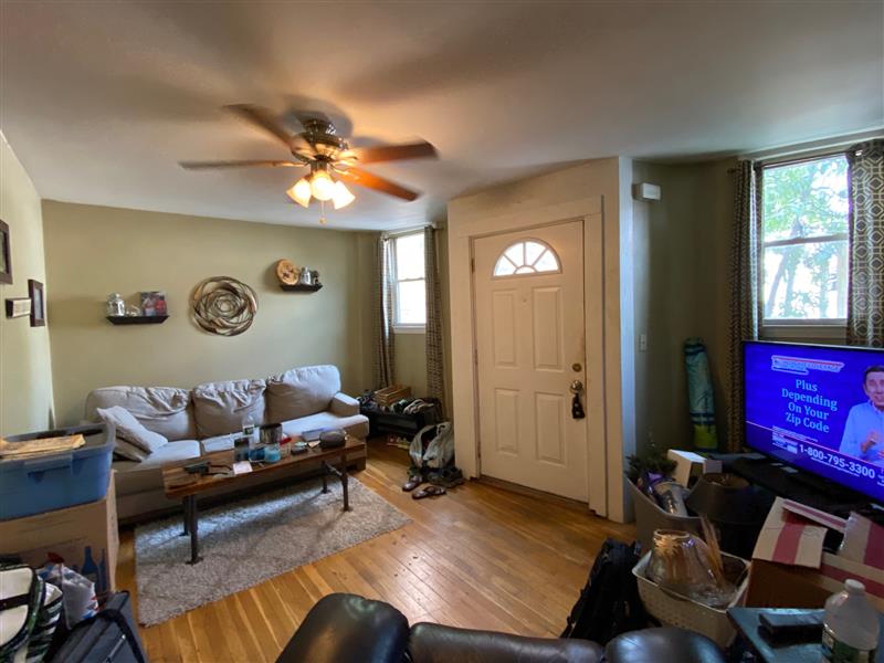 apartment picture
