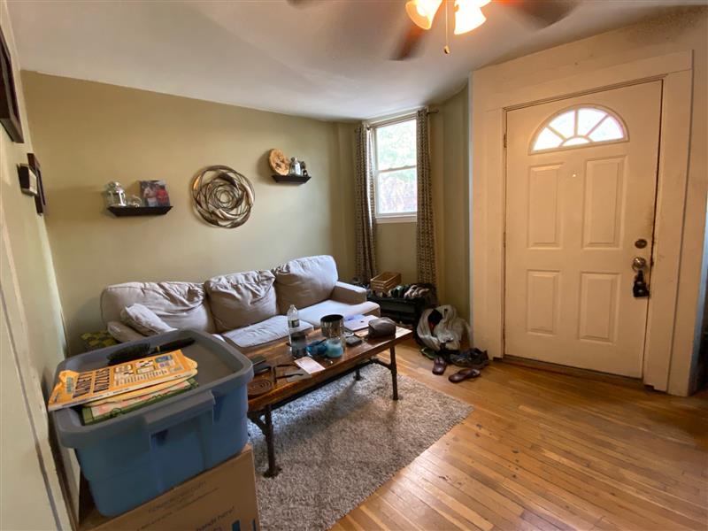 apartment picture