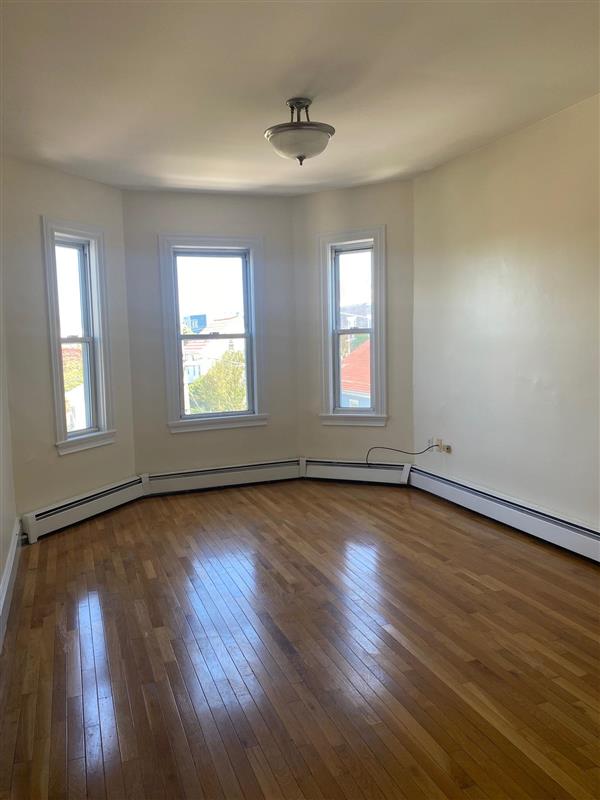 apartment picture