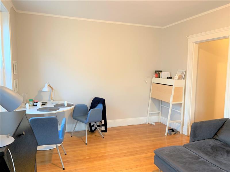apartment picture
