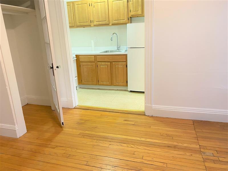 apartment picture