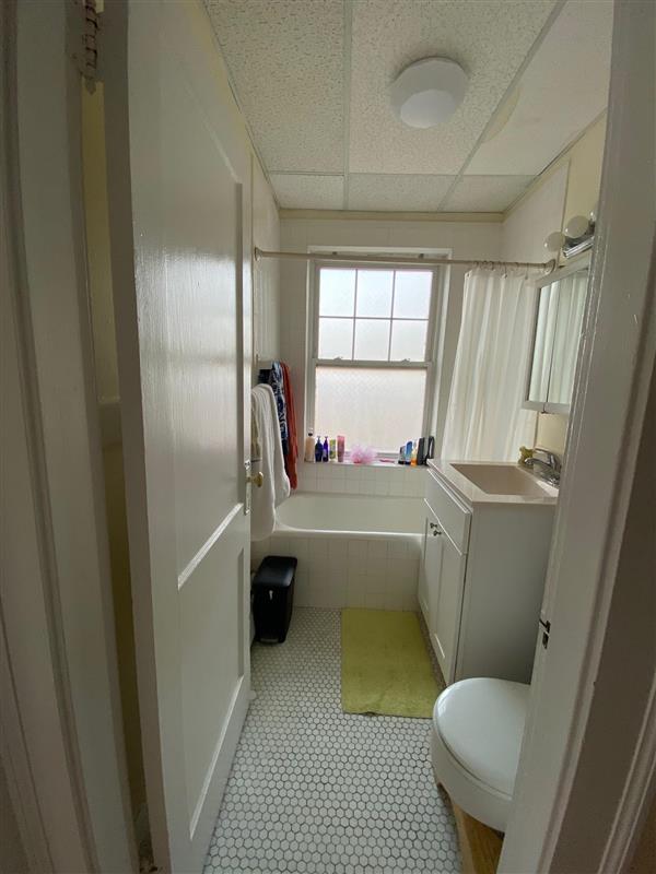 apartment picture