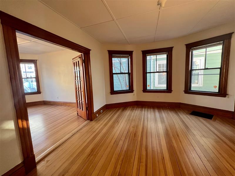 apartment picture