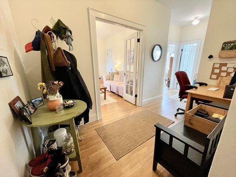 apartment picture