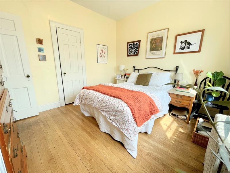 apartment picture