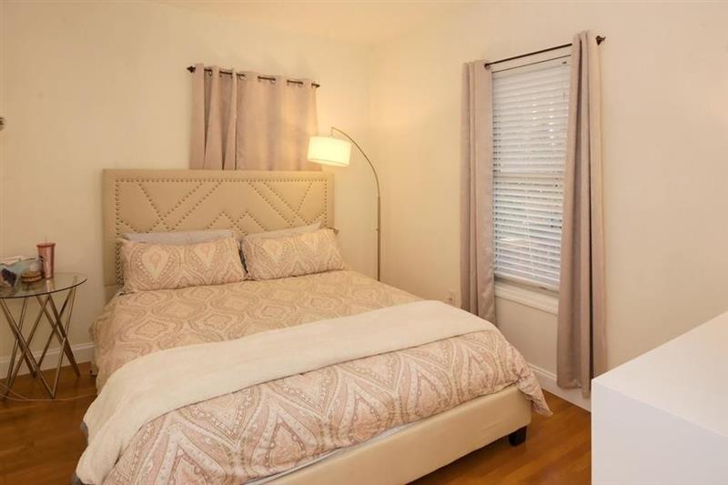apartment picture